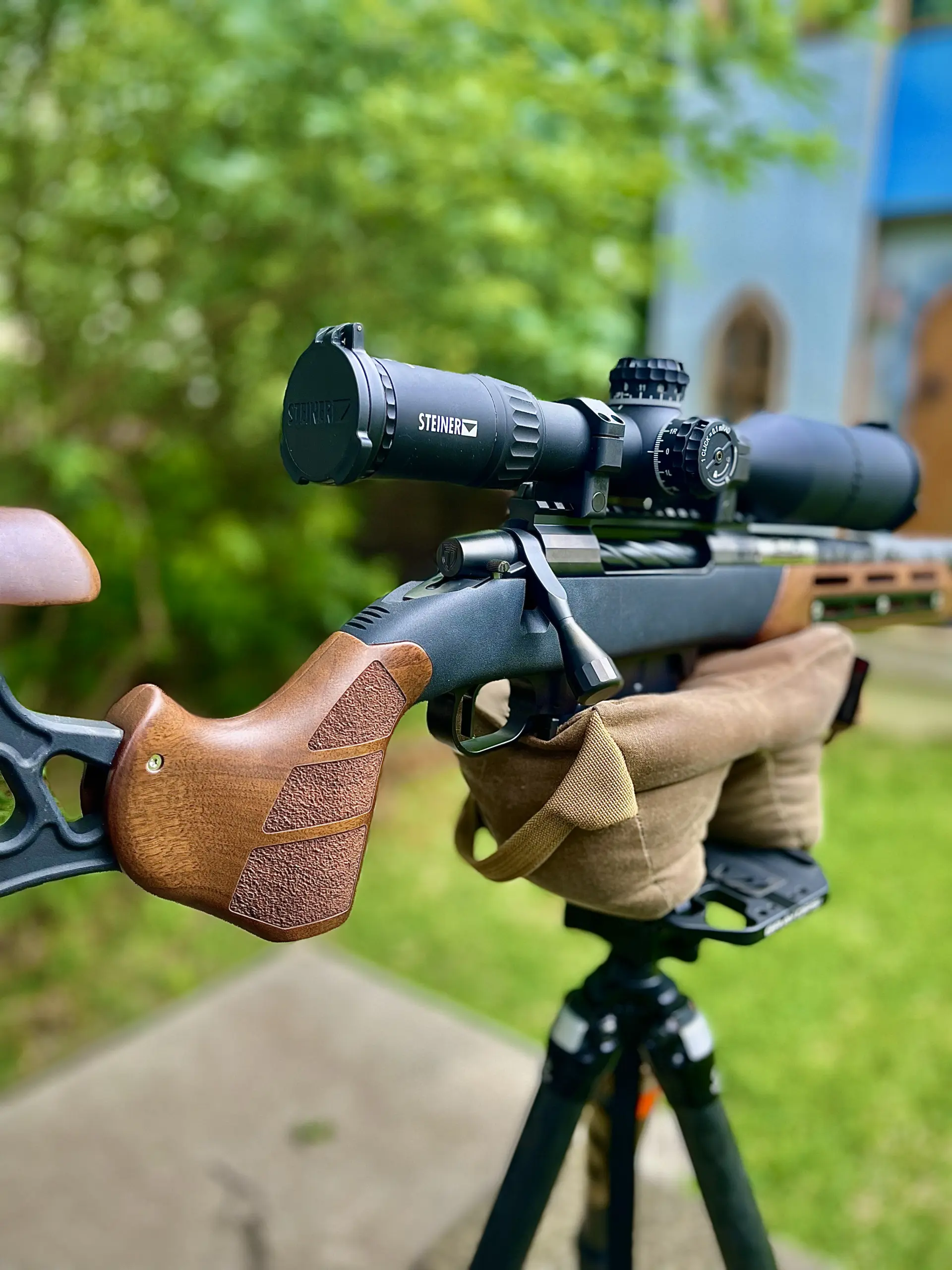300 PRC with WOOX Furiosa Stock and Steiner Scope and Terminus Action Zeus QC mounted tripod.